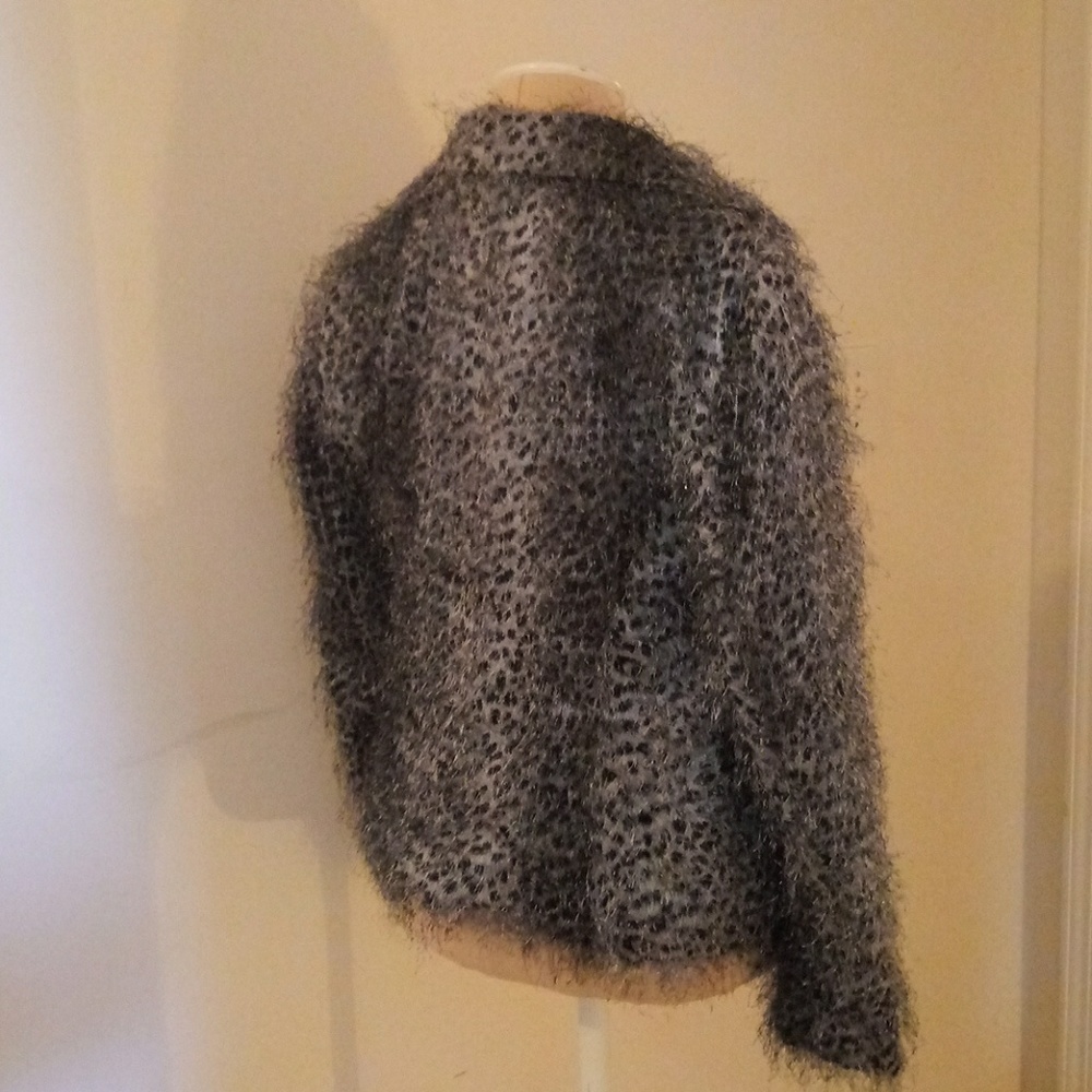 Jacket - Picture 3 of 7